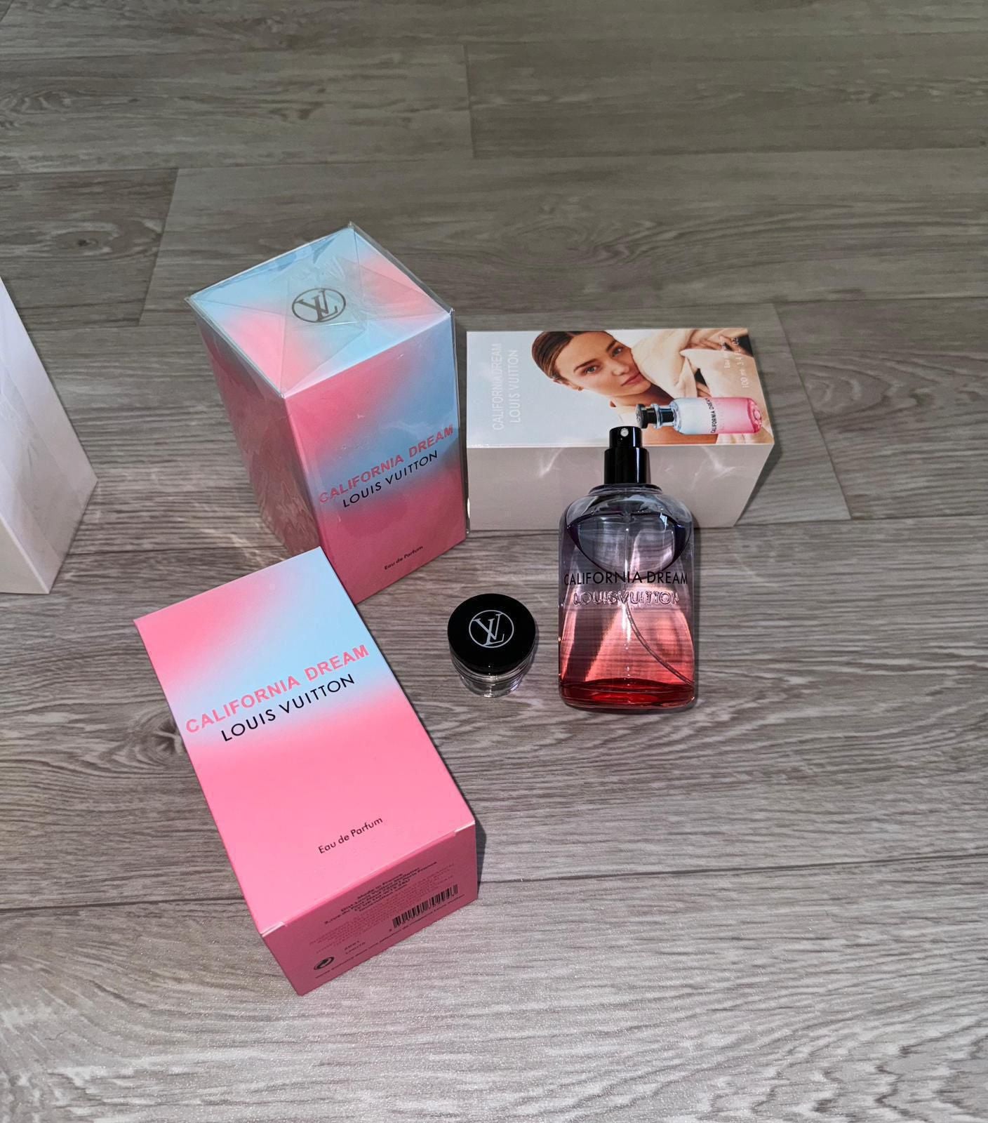 Perfumes / Aftershaves