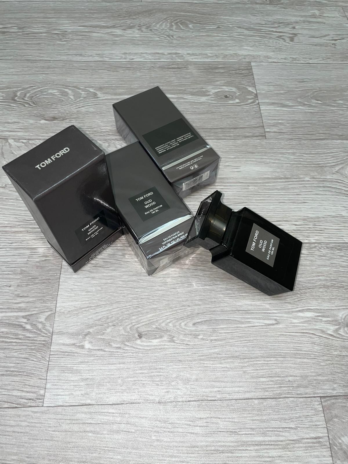 Perfumes / Aftershaves