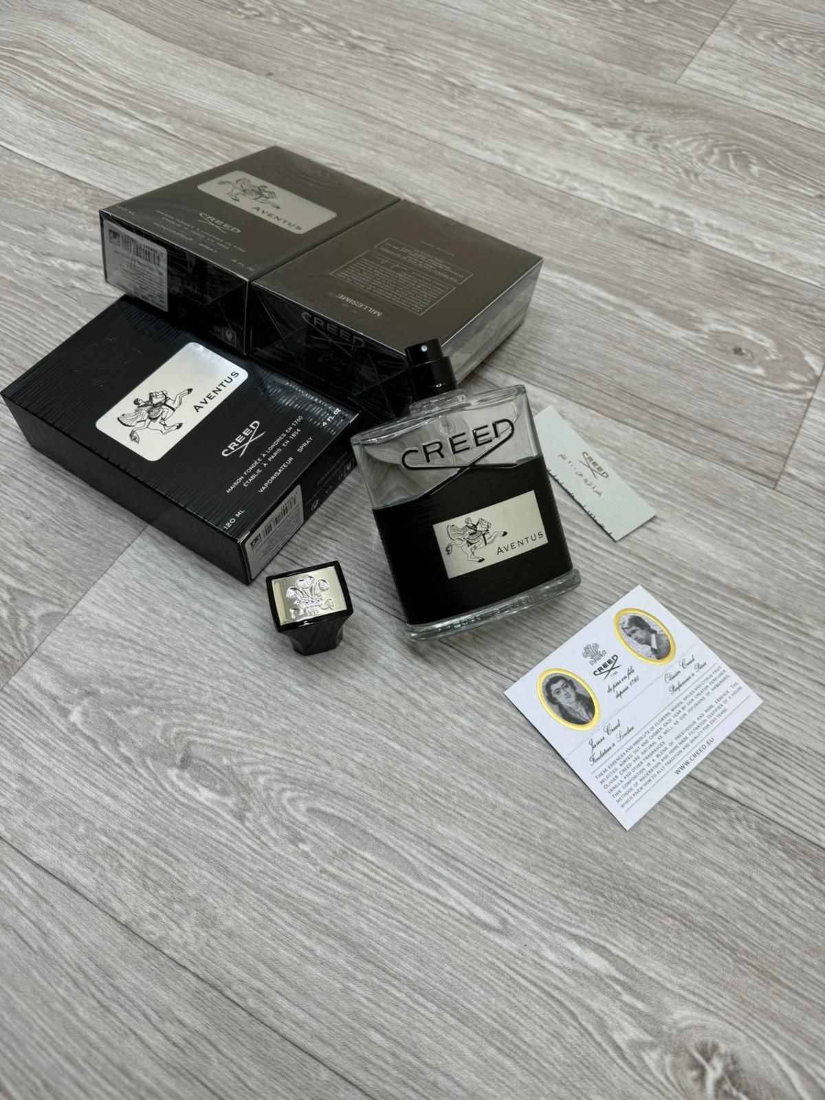 Perfumes / Aftershaves