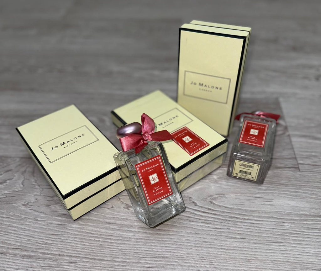 Perfumes / Aftershaves