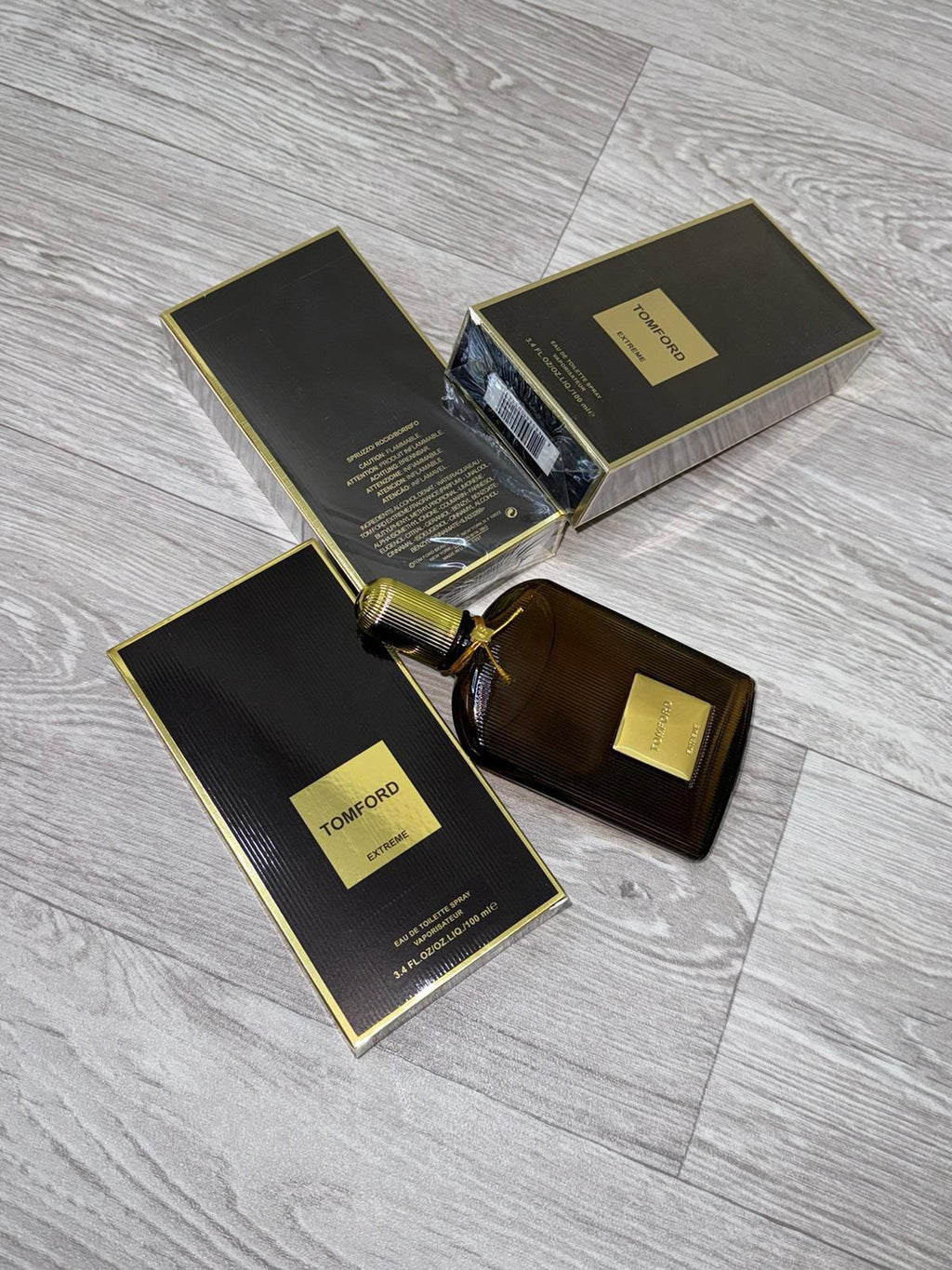 Perfumes / Aftershaves