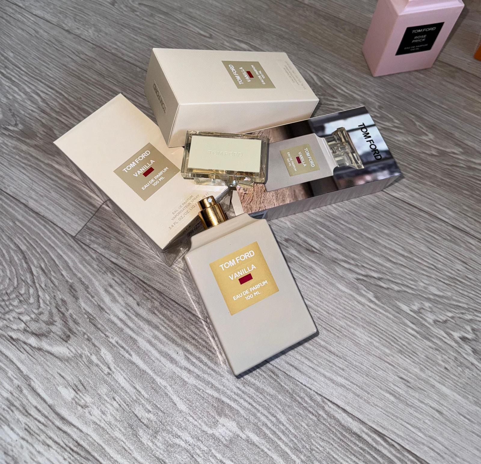 Perfumes / Aftershaves