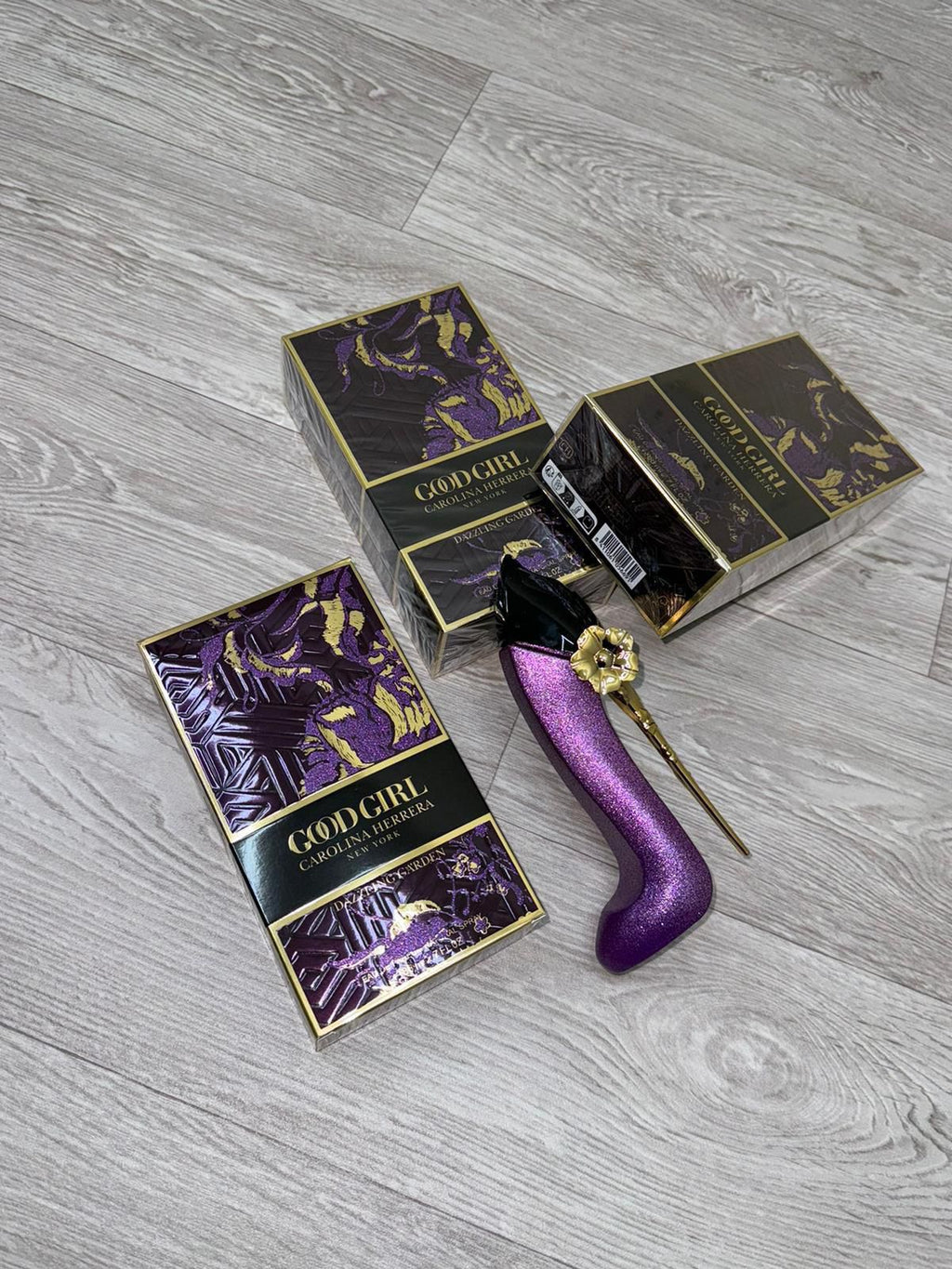 Perfumes / Aftershaves